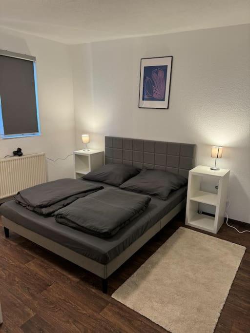 Townhouse Fuer 10 Personen Mit Garten Esslingen am Neckar Esterno foto