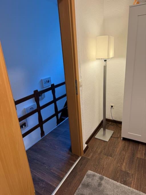 Townhouse Fuer 10 Personen Mit Garten Esslingen am Neckar Esterno foto