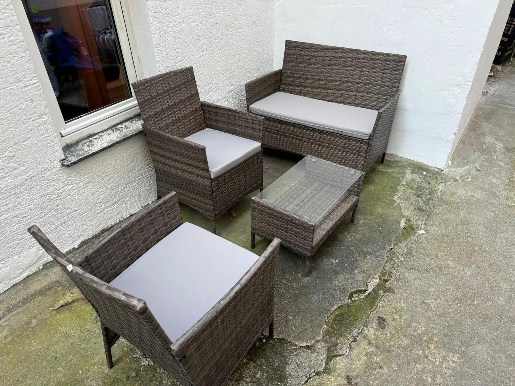 Townhouse Fuer 10 Personen Mit Garten Esslingen am Neckar Esterno foto